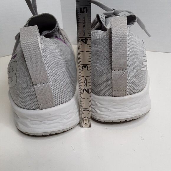 New Balance Fresh Foam Women's Sneaker size 12B - Picture 6 of 11